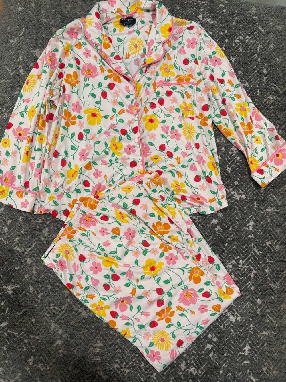 Kate Spade Strawberry Floral Pajama Set M Top Sleep Skirt Garden PJs